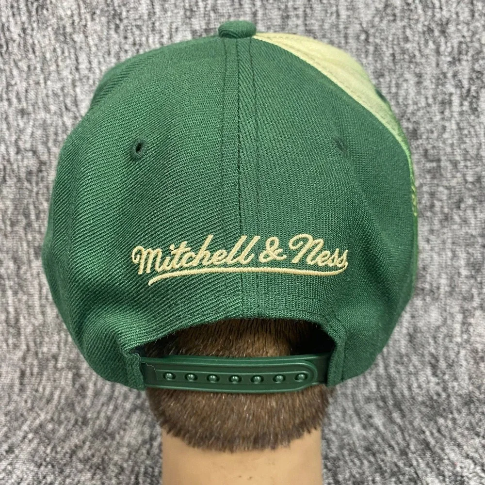 Mitchell & Ness Milwaukee Bucks Snapback Hat Cap NBA Green Gold Flat Bill OSFM